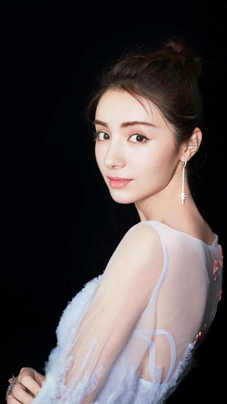 多元文化交融的边疆明珠——新疆